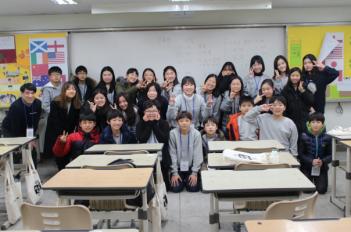 �۷ι� ķ�� ��ü���� ÷���̹���