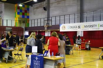 2018, College & University Fair ÷���̹���