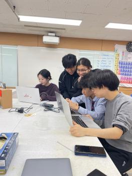 IB ���� ���� ������Ʈ(Group 4 Project) ÷���̹���